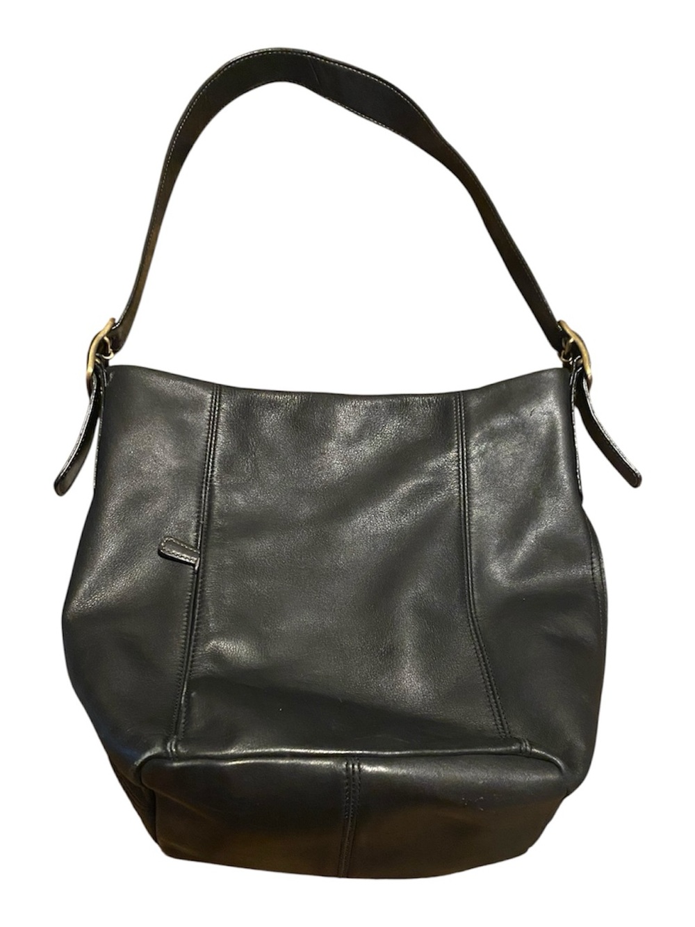 St. John’s Bay Black Leather Shoulder Tote
Barrel Style